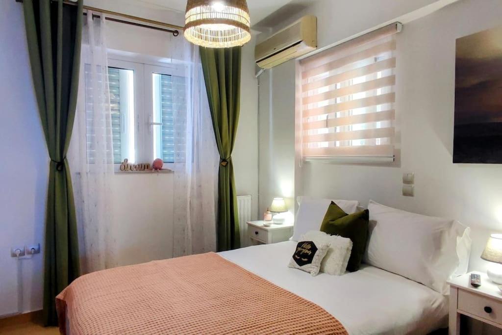 Simply Meraki Gytheian Apt With Panoramic Sea View Gytheio Exteriör bild